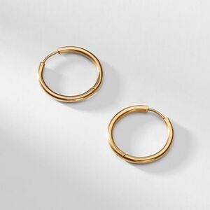MM Lafleur Small Claressa Gold Earrings